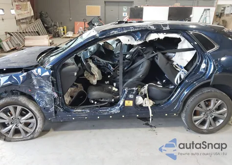 2022 Mazda Cx-30 Premium из США, поврежденный, VIN 3MVDMBDL0NM409091